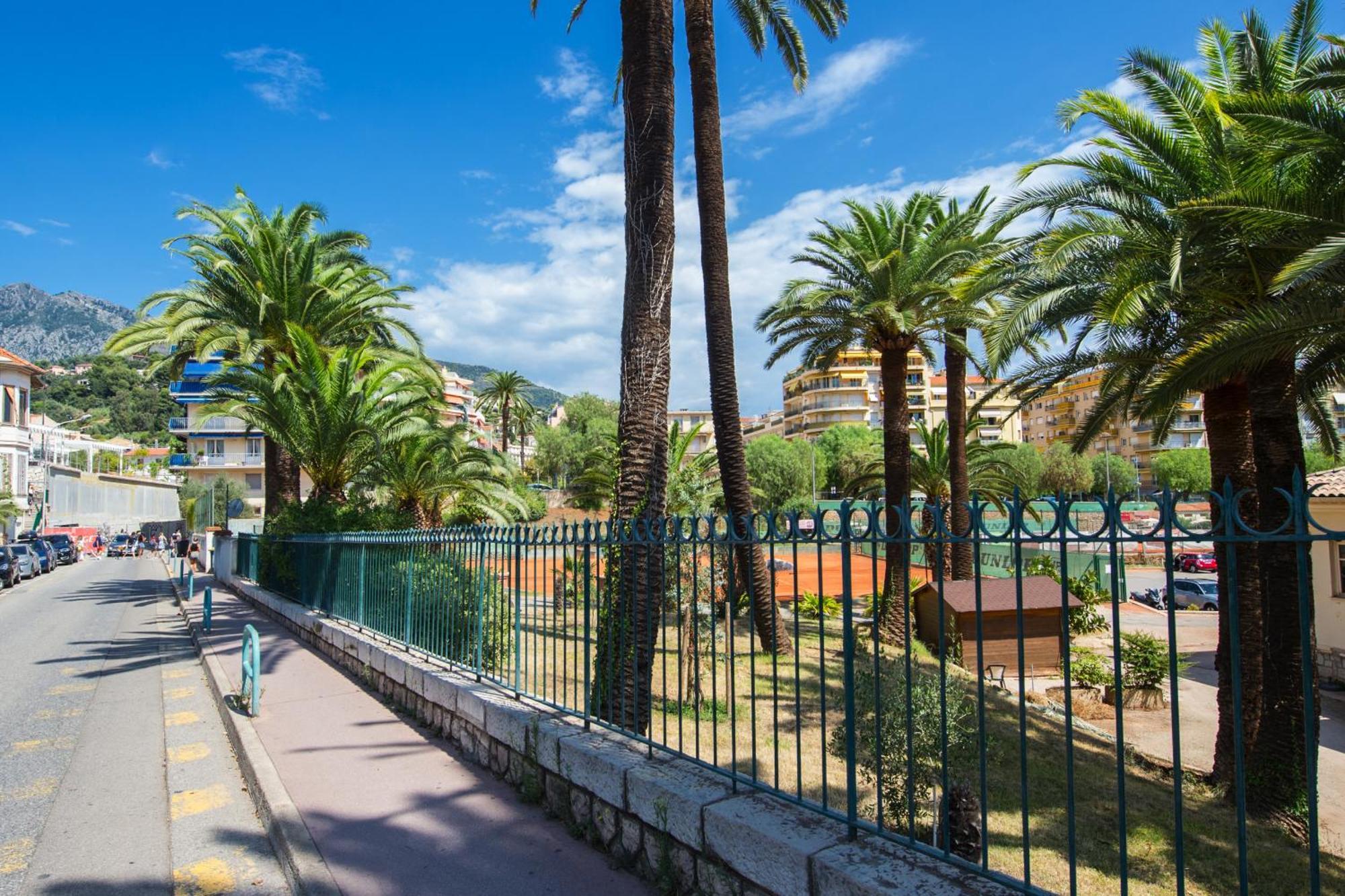 דירות מנטון L'Imperial, Terrasse מראה חיצוני תמונה